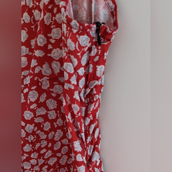 NWT CBR Floral Red Mini Ruched Dress Adjustable Straps Size S - Picture 5 of 5